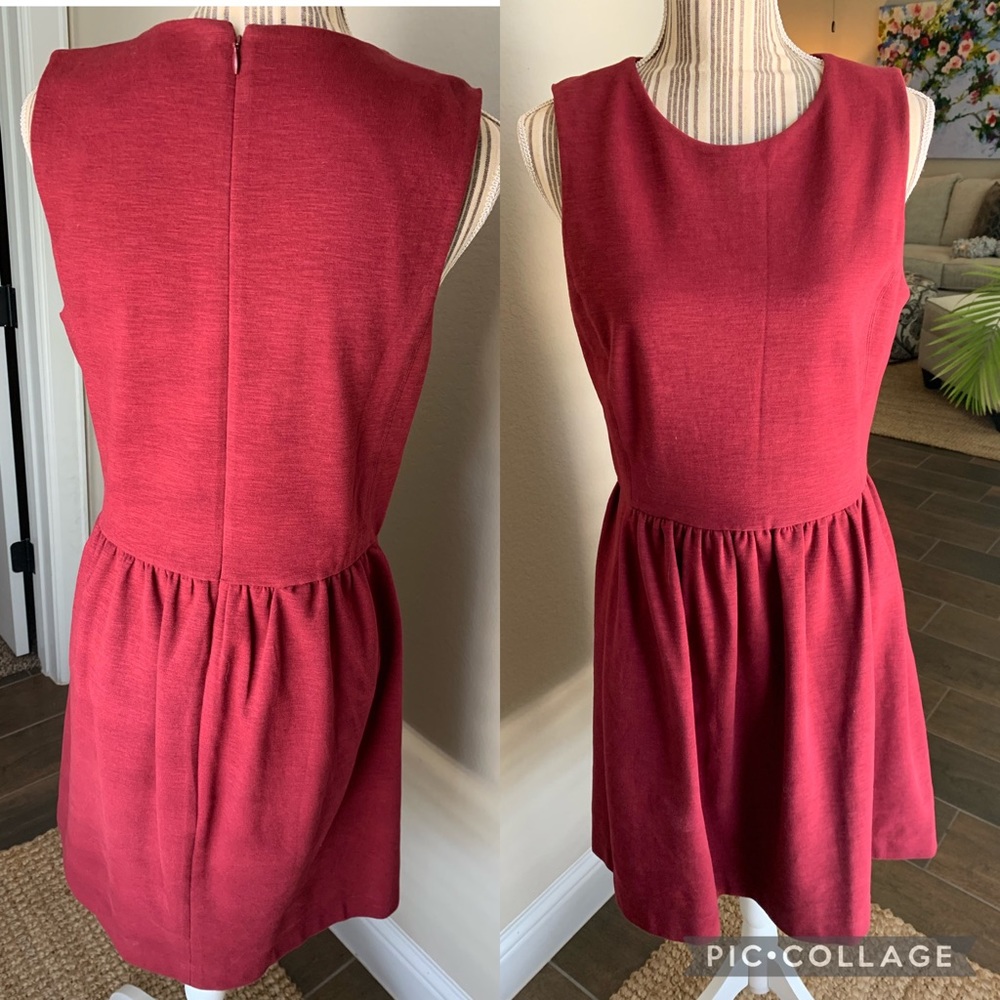 JCREW Maroon Sleeveless Dress 
Size: Medium 
Color: Maroon